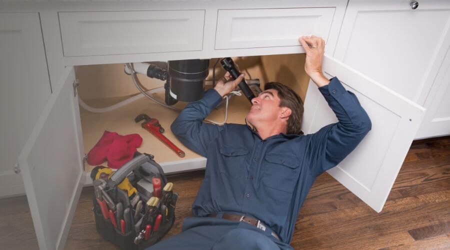 Local tankless water heater installation in Columbus, TX